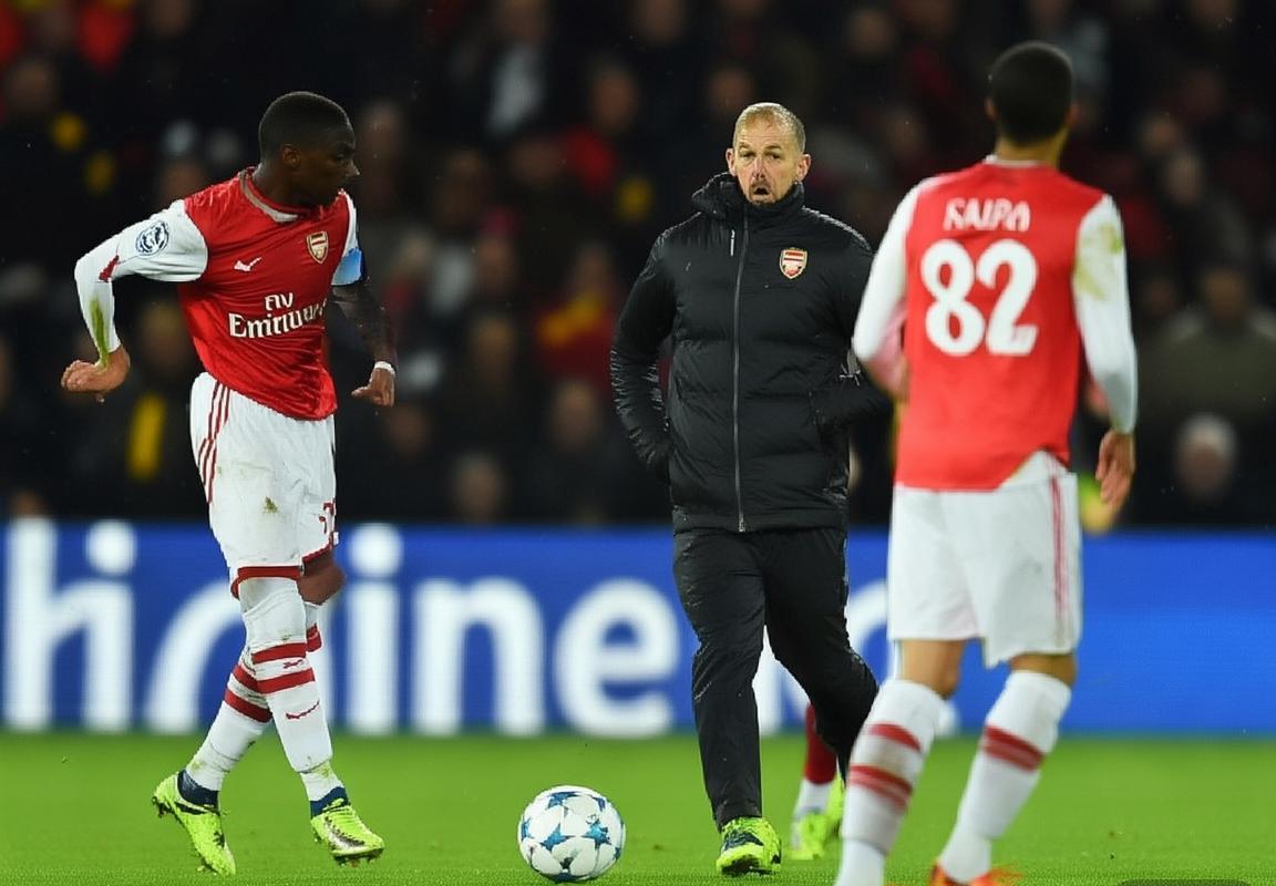 欧冠焦点对决：曼城逆转皇马占先机，阿森纳六战全胜强势晋级，罗马力克那不勒斯